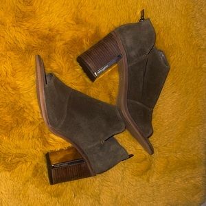 Vince Camuto brown peep toe ankle boots
